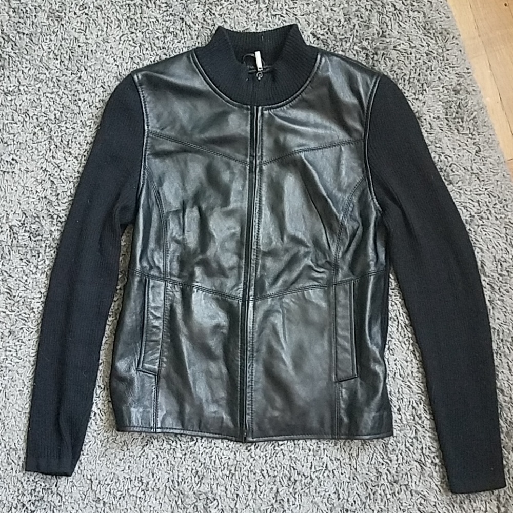Jaclyn Smith Genuine Leather Black Jacket size 10